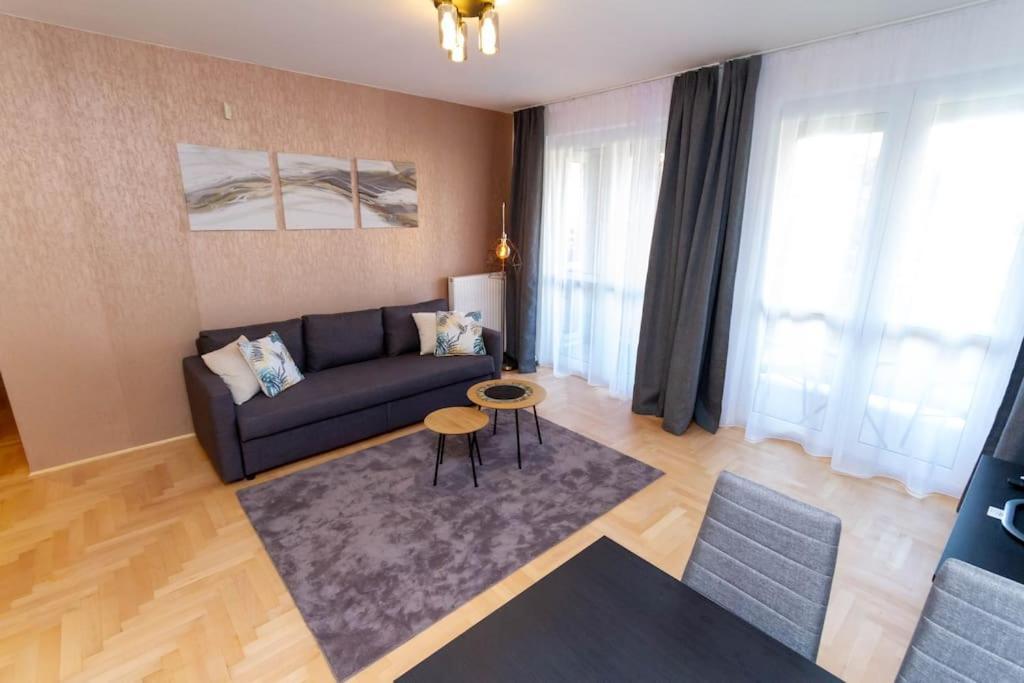 Gozsdu White Raven 3 - Terrace And Free Underground Parking Διαμέρισμα Βουδαπέστη Εξωτερικό φωτογραφία